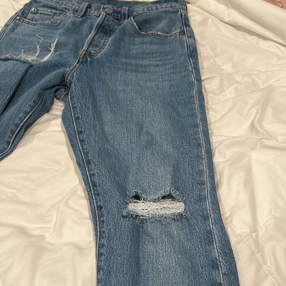 501’S Levi’s - Woman’s - Picture 3 of 9